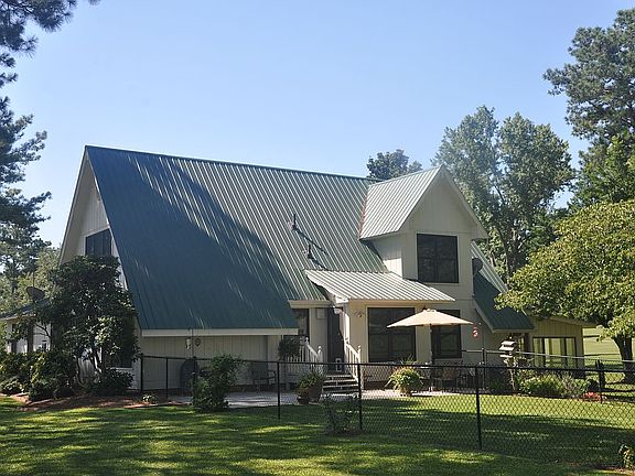 Back door, patio & dog fence