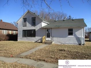 509 S 12th St, Tekamah, NE 68061