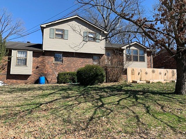 2888 Lera Jones Dr Antioch Tn 37013 Mls 2243296 Zillow