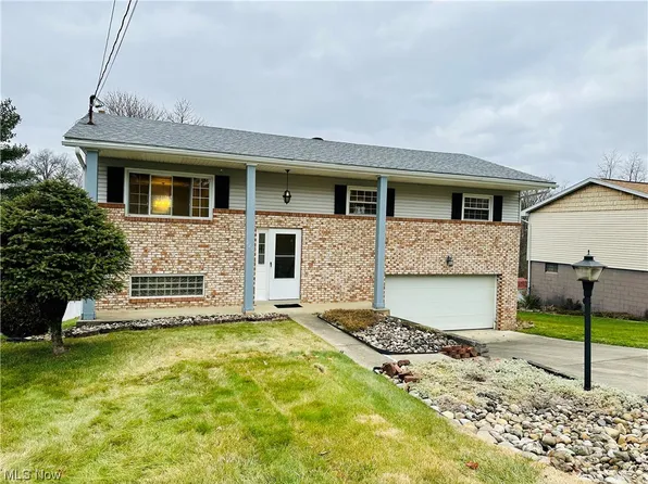 229 Frostview Dr, Wintersville, OH 43953