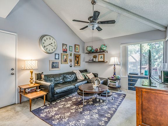 2nd image of 320 W Walnut St APT 34