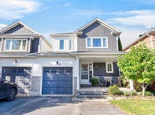 32 Primeau Ave, Whitby, ON L1M2B7