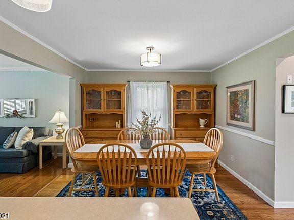 4th image of 2799 Spruce St