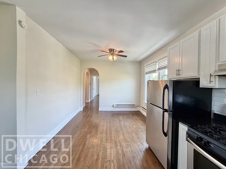 916-920 Greenbay Rd #3G — Photo 5