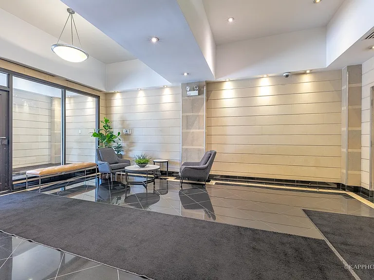 520 N Halsted St #516 — Photo 4