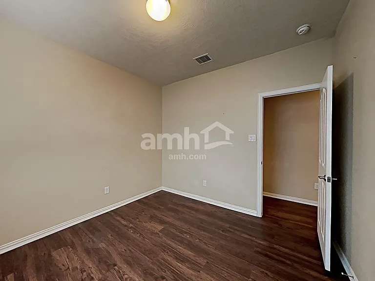 28914 Hidden Lake Ct W — Photo 20