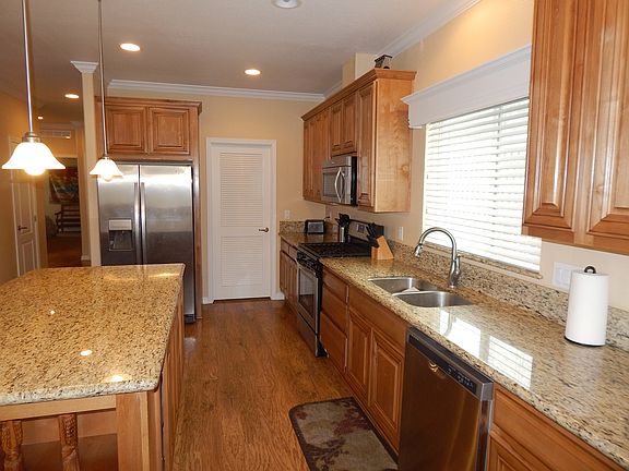 4th image of 1120 Pepper Dr Space 163