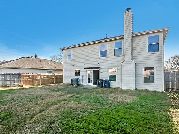 5th image of 8329 Horse Whisper Ln