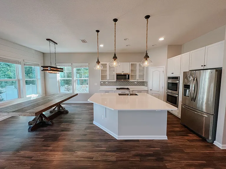 2246 Eagle Perch Pl — Photo 16