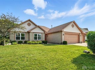 2385 Pewter Hills Ct, Miamisburg, OH 45342