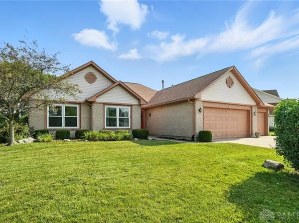 2385 Pewter Hills Ct, Miamisburg, OH 45342