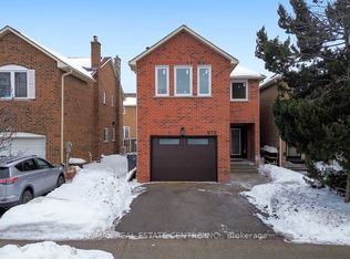 972 Deer Run, Mississauga, ON L5C4B2