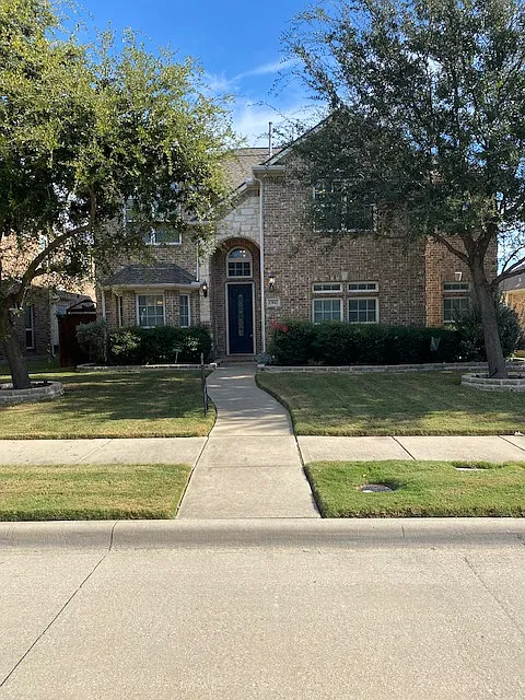 13042 Janet Dr