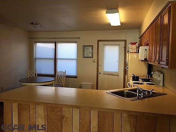 Eat in Kitchen
