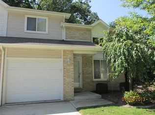 168 Indian Rdg, Michigan City, IN 46360