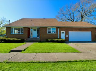 1404 Byrd Ave, Niagara Falls, NY 14303