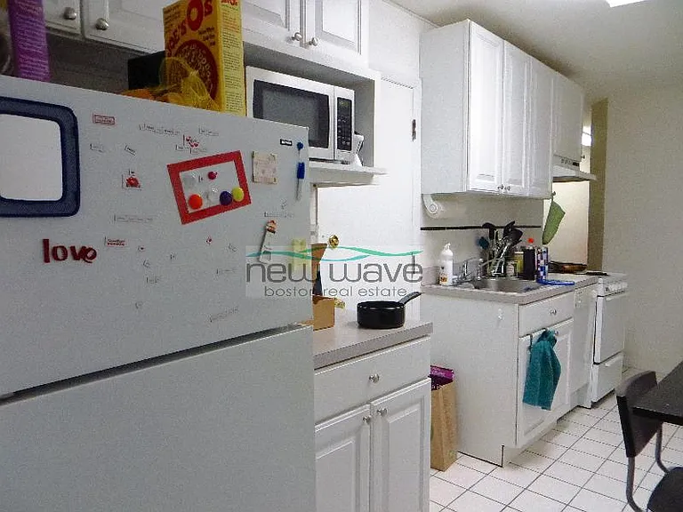 45 Westland Ave #13 — Photo 6