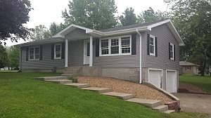 2nd image of 1304 N Ely St