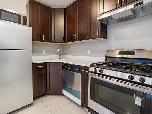 4th image of 345A Nostrand Ave APT 3R