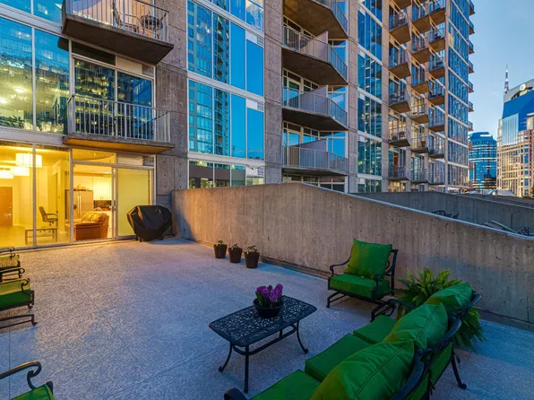 301 Demonbreun St Unit 713, Nashville, TN 37201