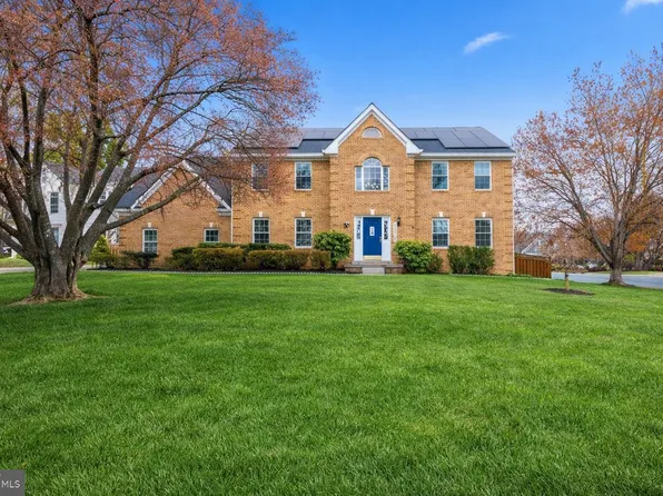 11101 Knights Ct, Germantown, MD 20876