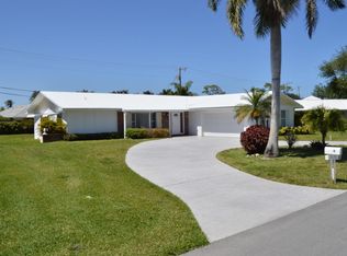 8 SE Bridle Path Cir, Jupiter, FL 33469