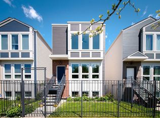 2516 W Grenshaw St, Chicago, IL 60612