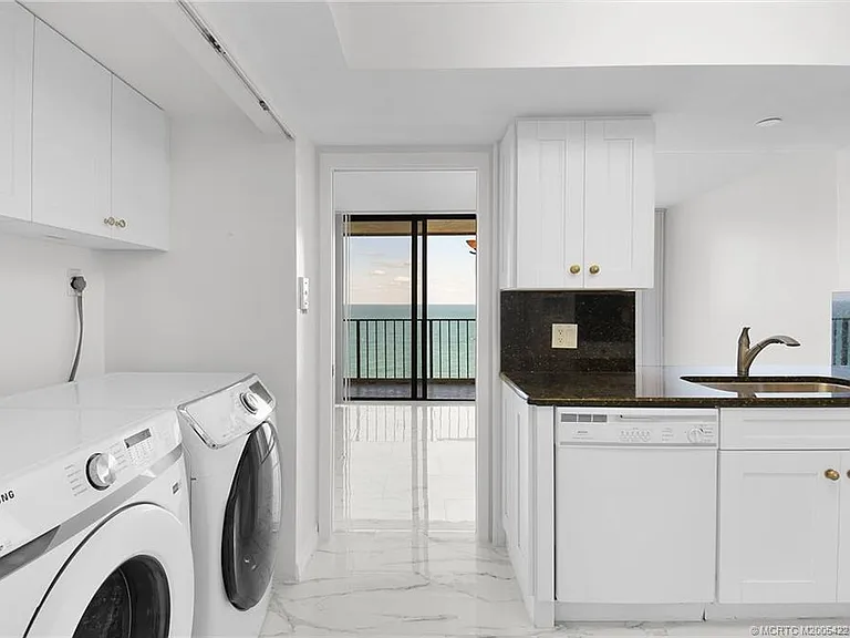 8750 S Ocean Dr #1635 — Photo 4