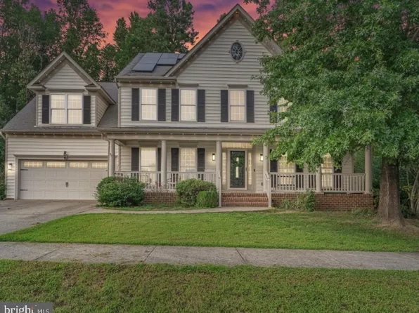 18015 Jackson Dr, Bowling Green, VA 22427
