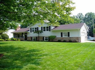 2485 Vollmer Dr, Youngstown, OH
