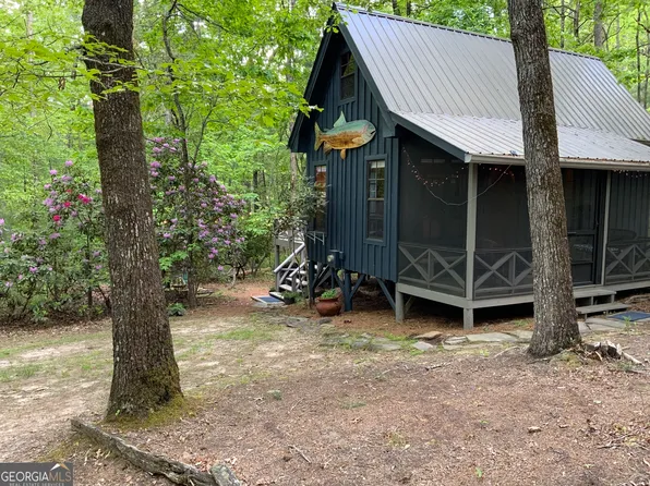 455 W Tame Turkey Rd, Lakemont, GA 30552