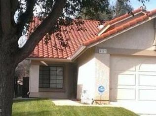 4117 Lost Springs Dr, Calabasas, CA 91301