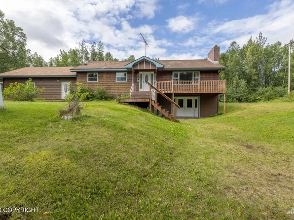 50465 Holt Lamplight Rd, Kenai, AK 99611