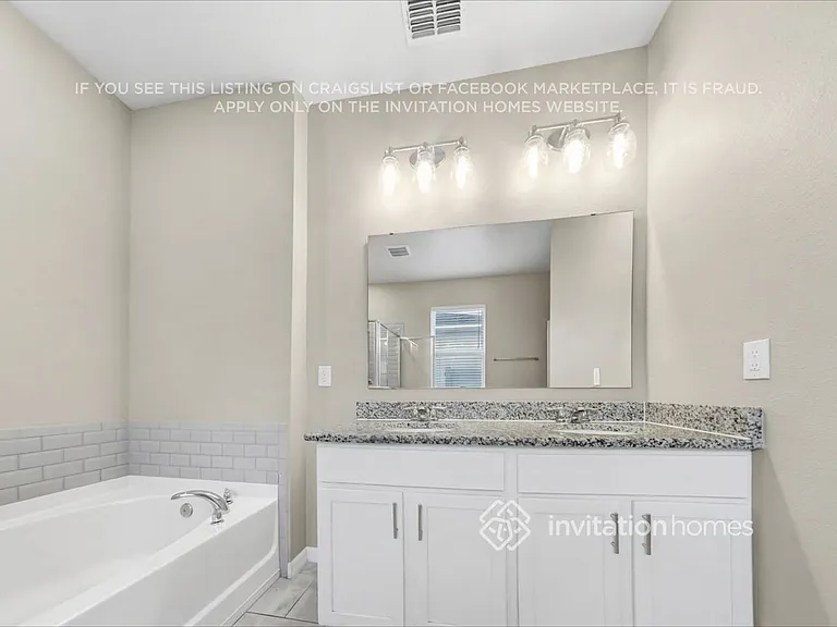 14231 Seranoa Dr — Photo 11
