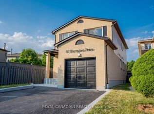 60 Cherrytree Dr W, Brampton, ON L6Y3P5