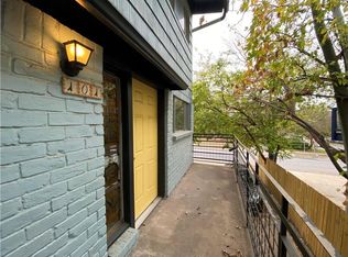 2413 Leon St APT 101, Austin, TX 78705