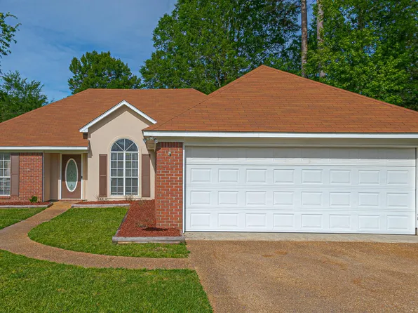 130 Holmar Dr, Brandon, MS 39047