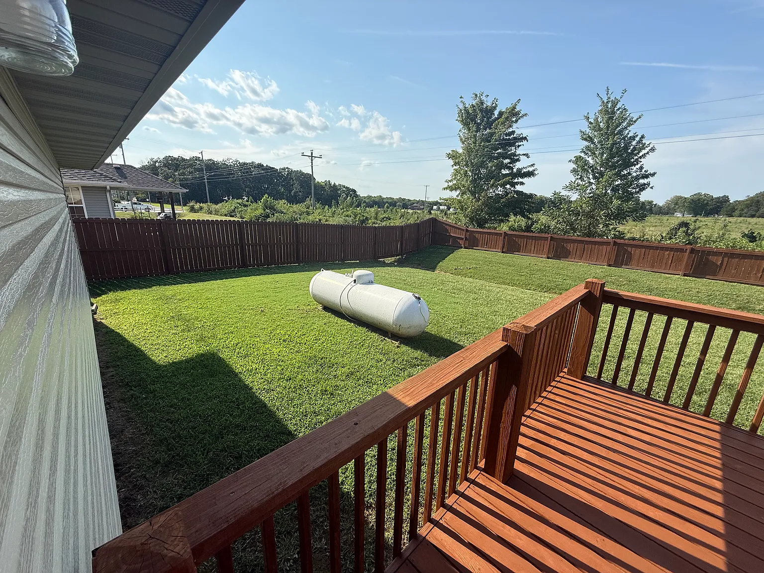 3 bed, 1372 sqft, $1,950 — Photo 3