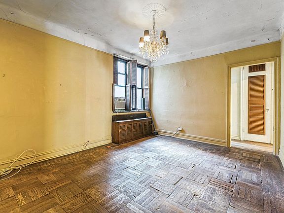 2nd image of 295 W 11th St APT 1H