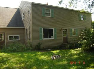 7349 Lawrence St, Grand Blanc, MI 48439