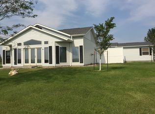 325 20th Court, Beulah, ND 58523