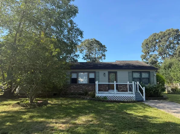 18 Rushwood Dr, Egg Harbor Township, NJ 08234