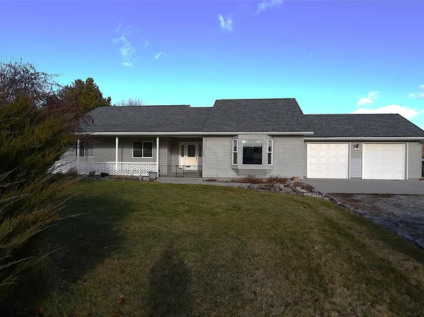 1132 2nd Ave S, Plains, MT 59859