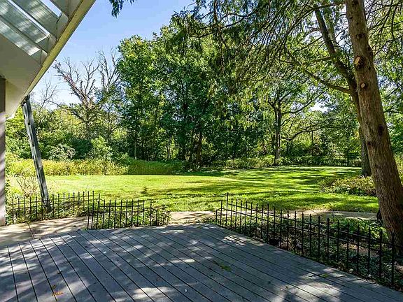 4th image of 2973 Cheroakwood Ln