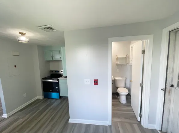 (undisclosed Address), Woonsocket, RI 02895