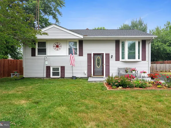 241 Gunning Bedford Dr, Dover, DE 19904