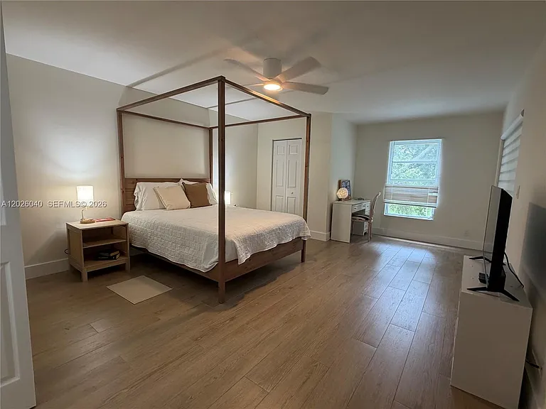 7350 Kinghurst Dr #305 — Photo 3