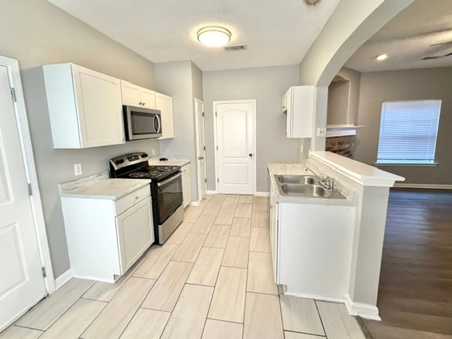 SterlingRidgeDr10236 — Photo 4