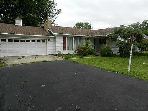 2nd image of 232 Johnson Cir