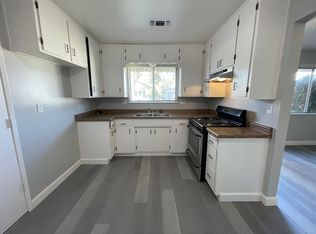 136 3rd St #0, Ripon, CA 95366